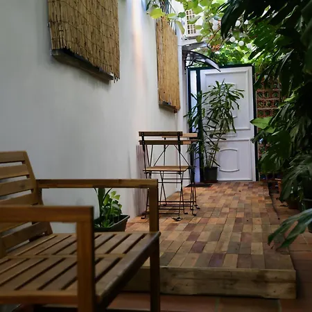 Refugio Com Jardim No Coracao De Daire Aveiro