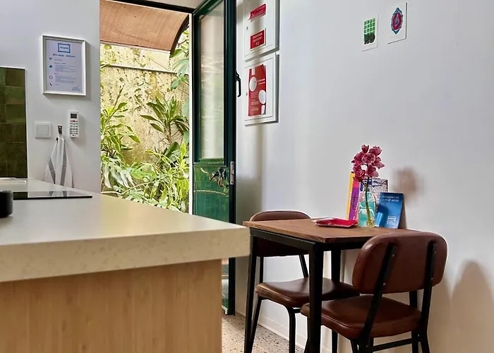 Refugio Com Jardim No Coracao De